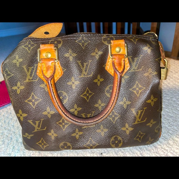 Louis Vuitton Handbags - Louis Vuitton Speedy 25